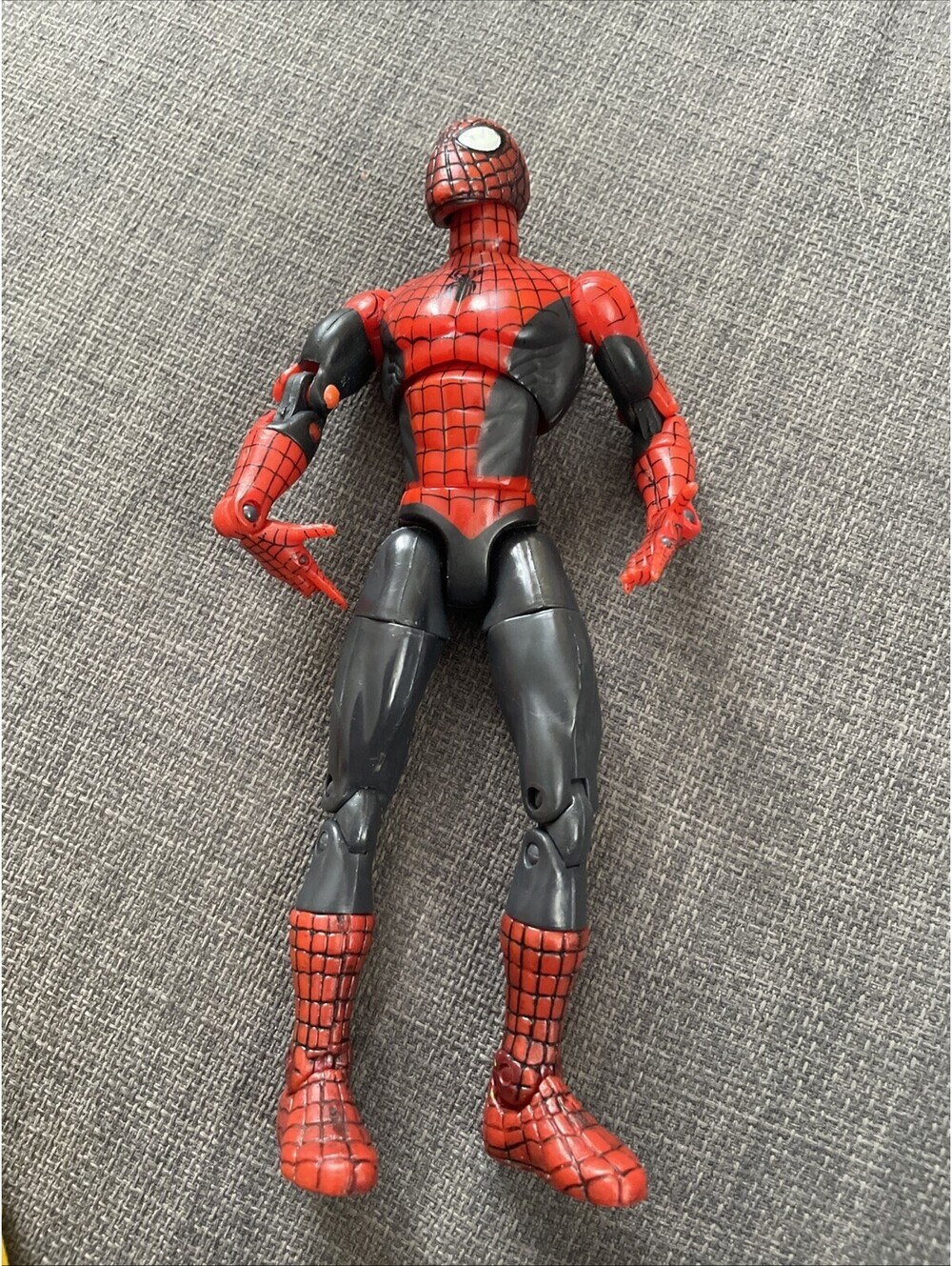 2002 Toybiz Poseable Spider-Man Magnetic Feet Figure Marvel Legends